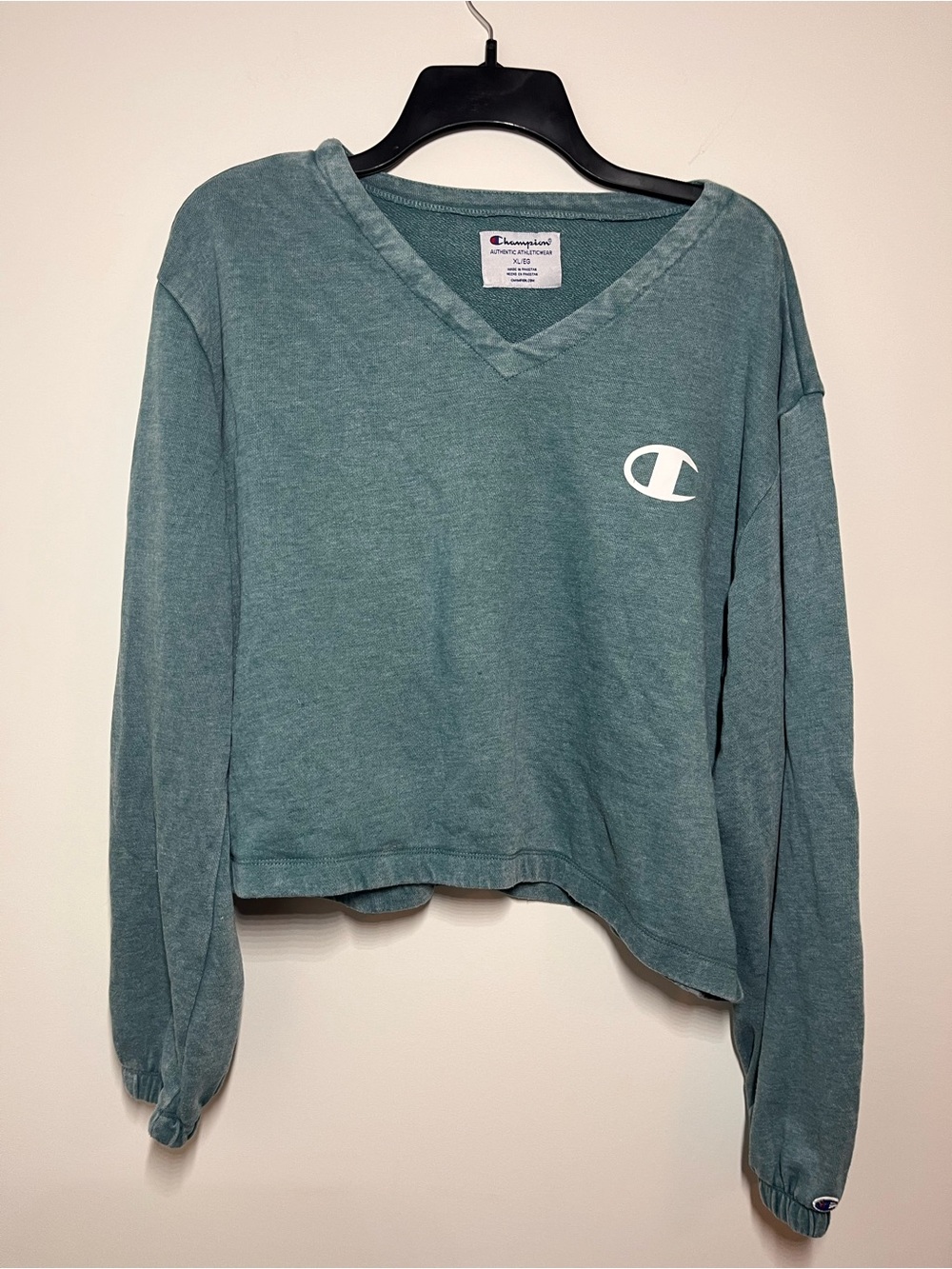 Champion V-Neck Cropped Sweatshirt in Teal Green